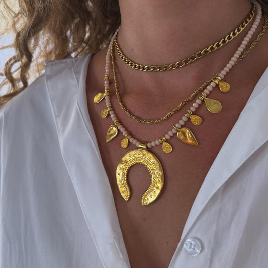 Aurelia Horn Necklace