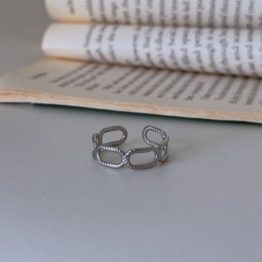 Chain Glow Ring